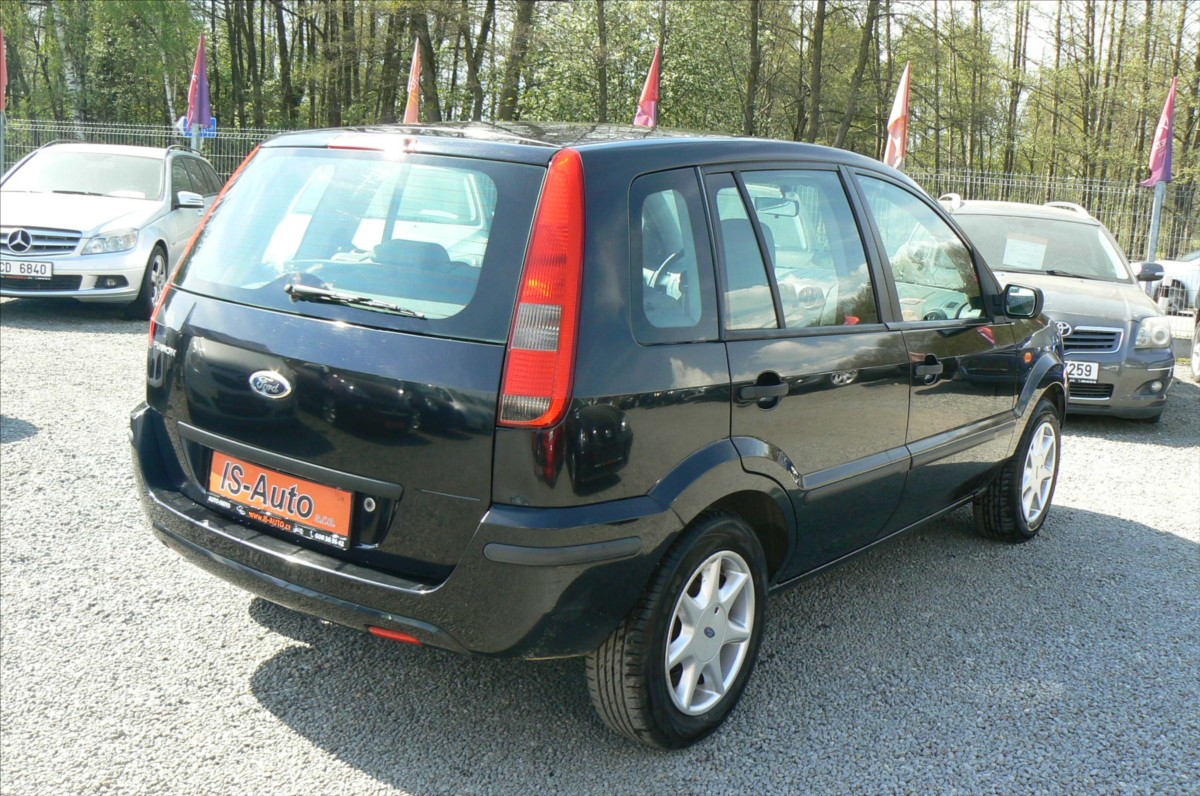 ford-fusion-1-6-4x-kola-zimni - 3