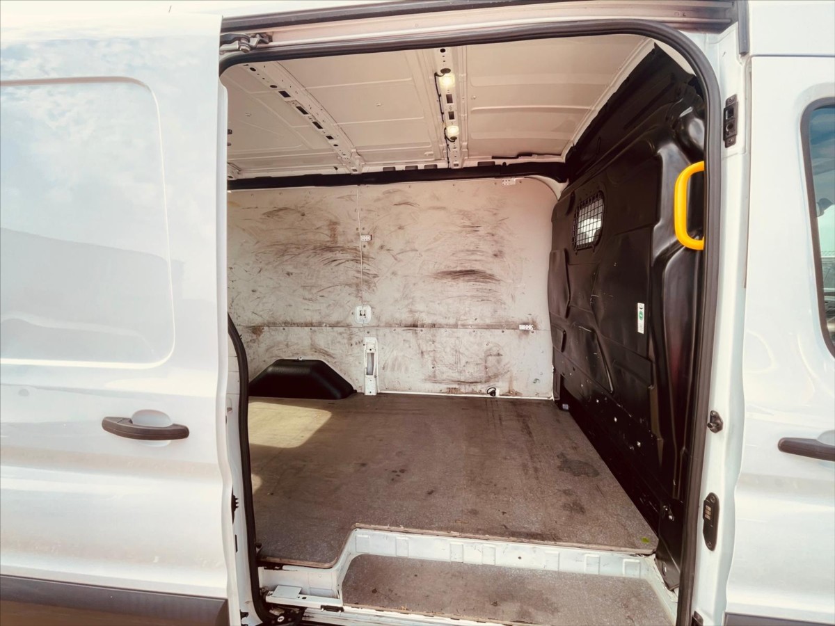 ford-transit-2-0-tdci-l2-h2 - 9