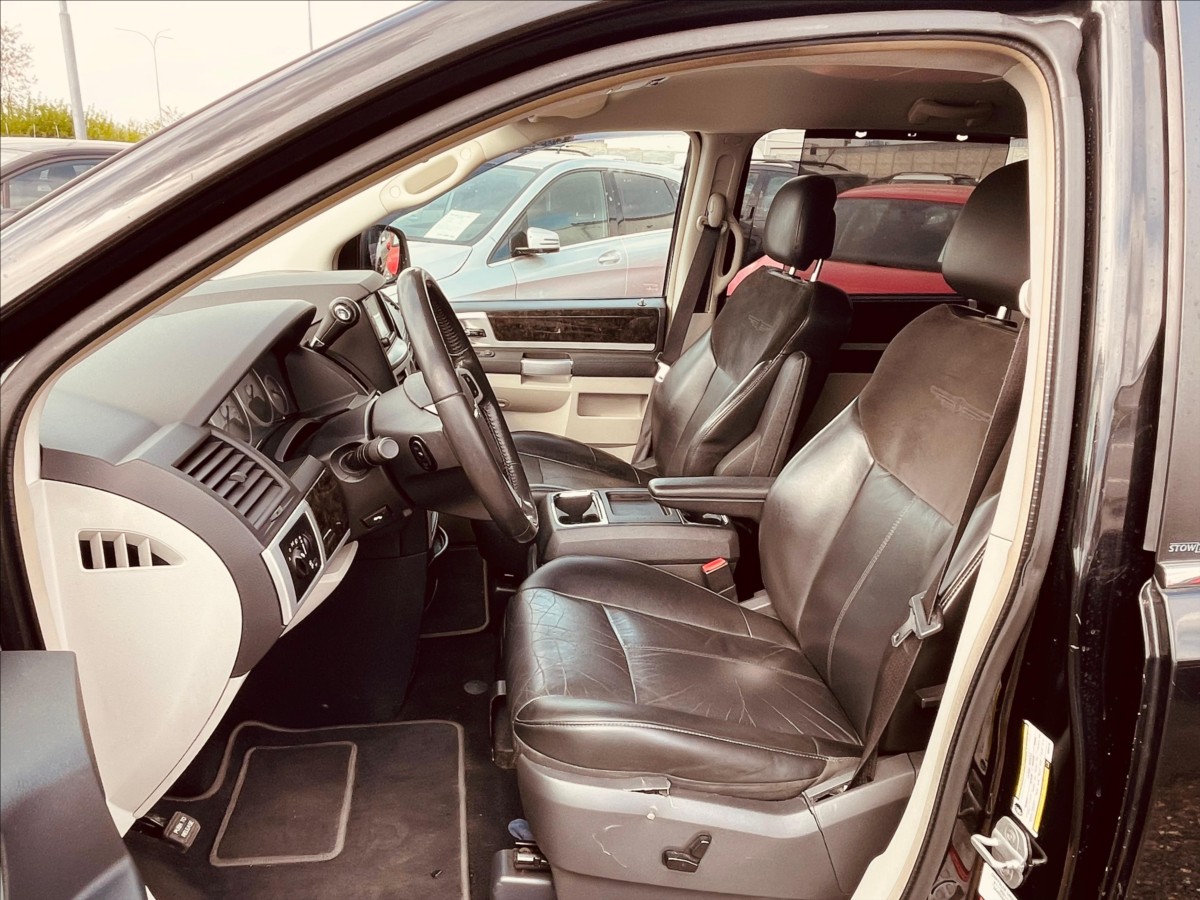 chrysler-grand-voyager-2-8-crd-automat - 7