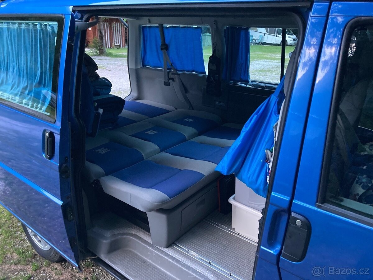 volkswagen-multivan-2-5-t4-2002 - 2