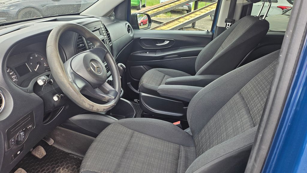 mercedes-benz-vito-tourer-116-cdi-8-mist-odpocet - 6