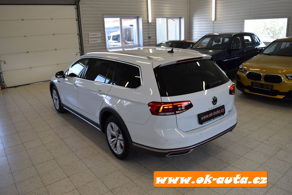 volkswagen-passat-2-0-tdi-alltrack-4x4-virtual - 3