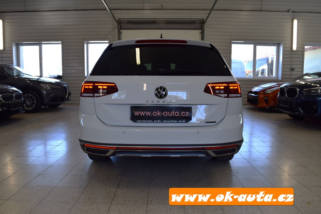 volkswagen-passat-2-0-tdi-alltrack-4x4-virtual - 4