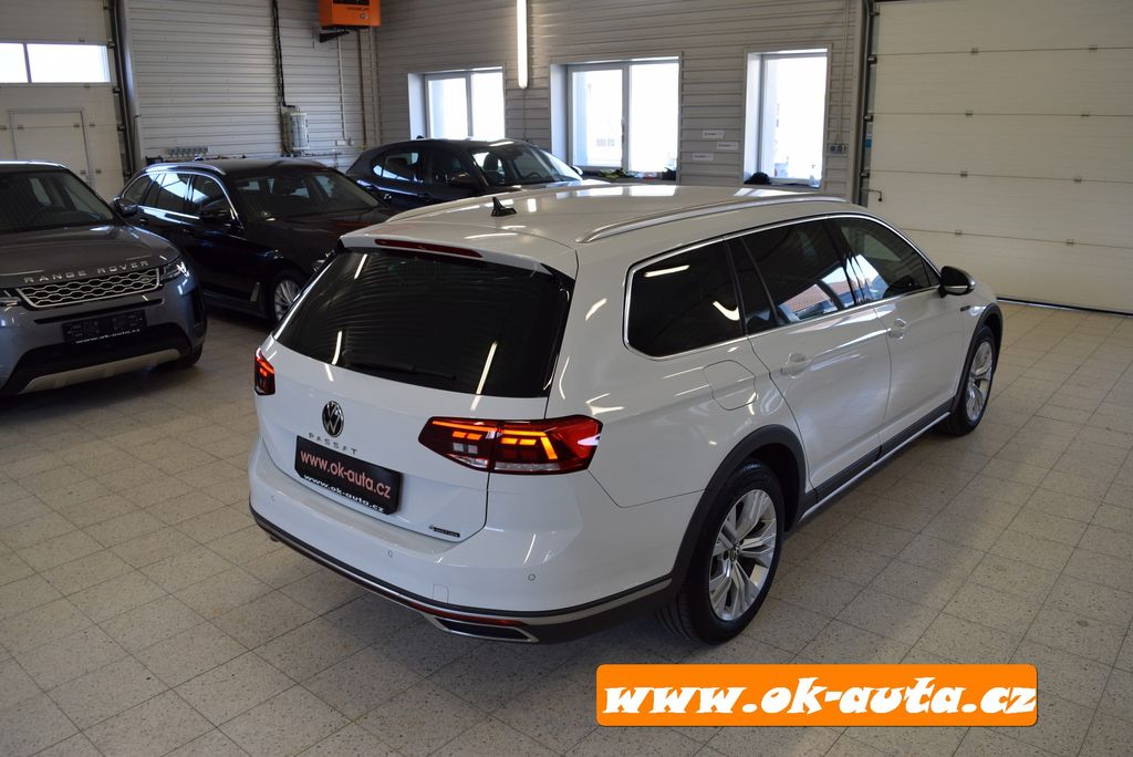 volkswagen-passat-2-0-tdi-alltrack-4x4-virtual - 7