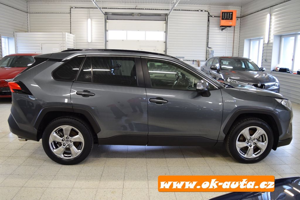 toyota-rav4-2-5-hybrid-awd-dynamic-plus - 5