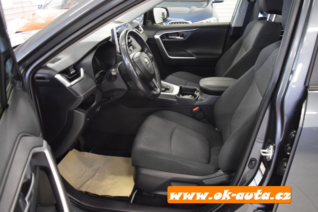 toyota-rav4-2-5-hybrid-awd-dynamic-plus - 8