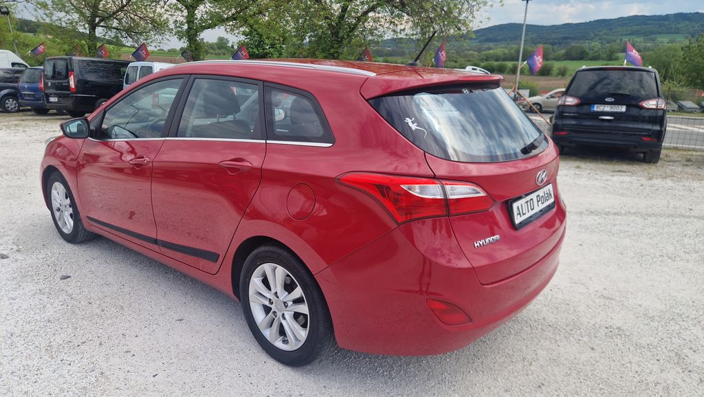 hyundai-i30-1-6-i - 5