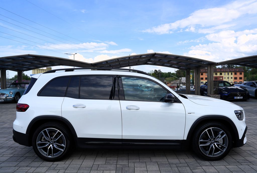 mercedes-benz-glb-glb-35-amg-4matic-310-ps-cr - 6
