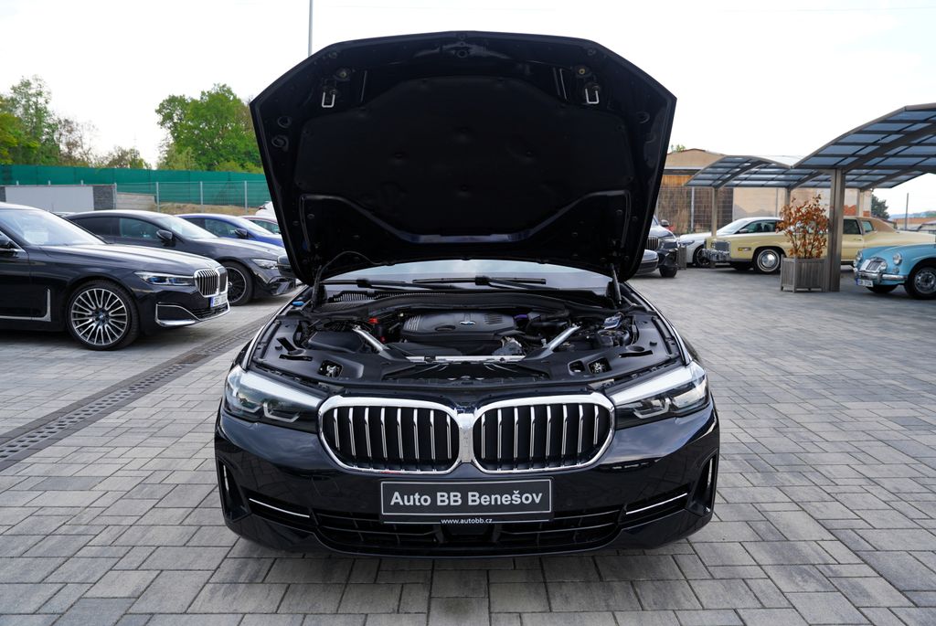 bmw-rada-5-520d-at-190-ps-1-maj-tazne-led - 8