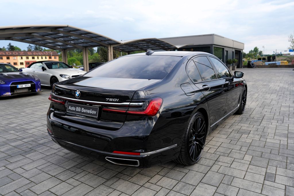 bmw-rada-7-750i-xdrive-21-lasery-530-ps - 5