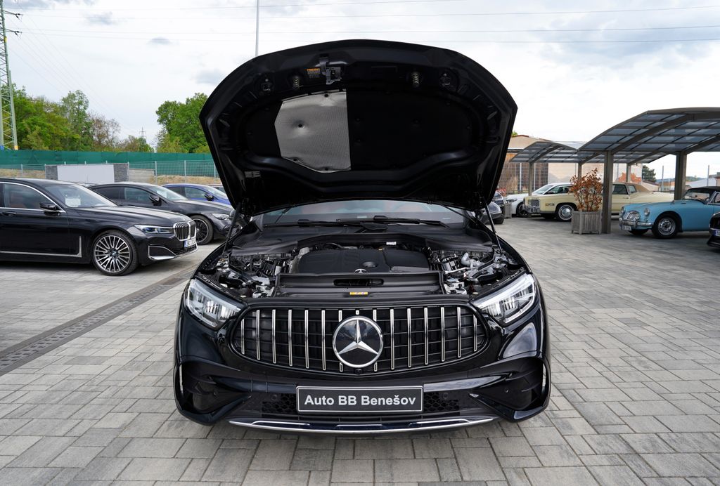 mercedes-benz-glc-glc-220d-amg-coupe-4matic-cr - 8