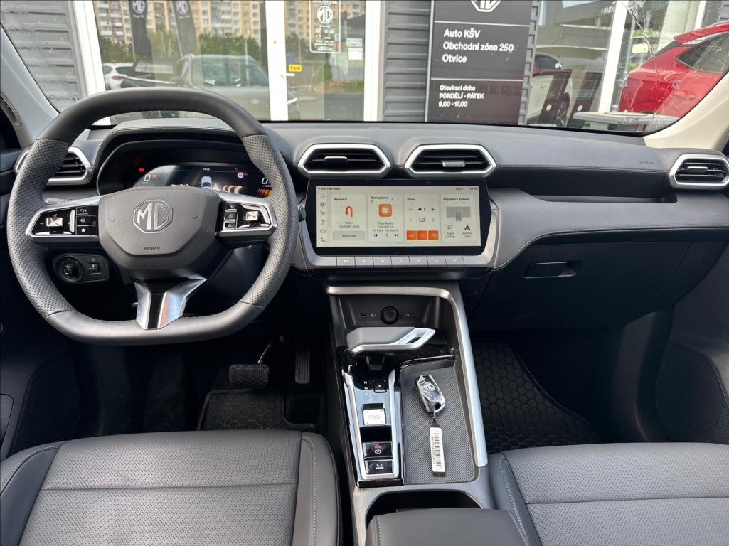 mg-zs-1-5-exclusive-hybrid - 6
