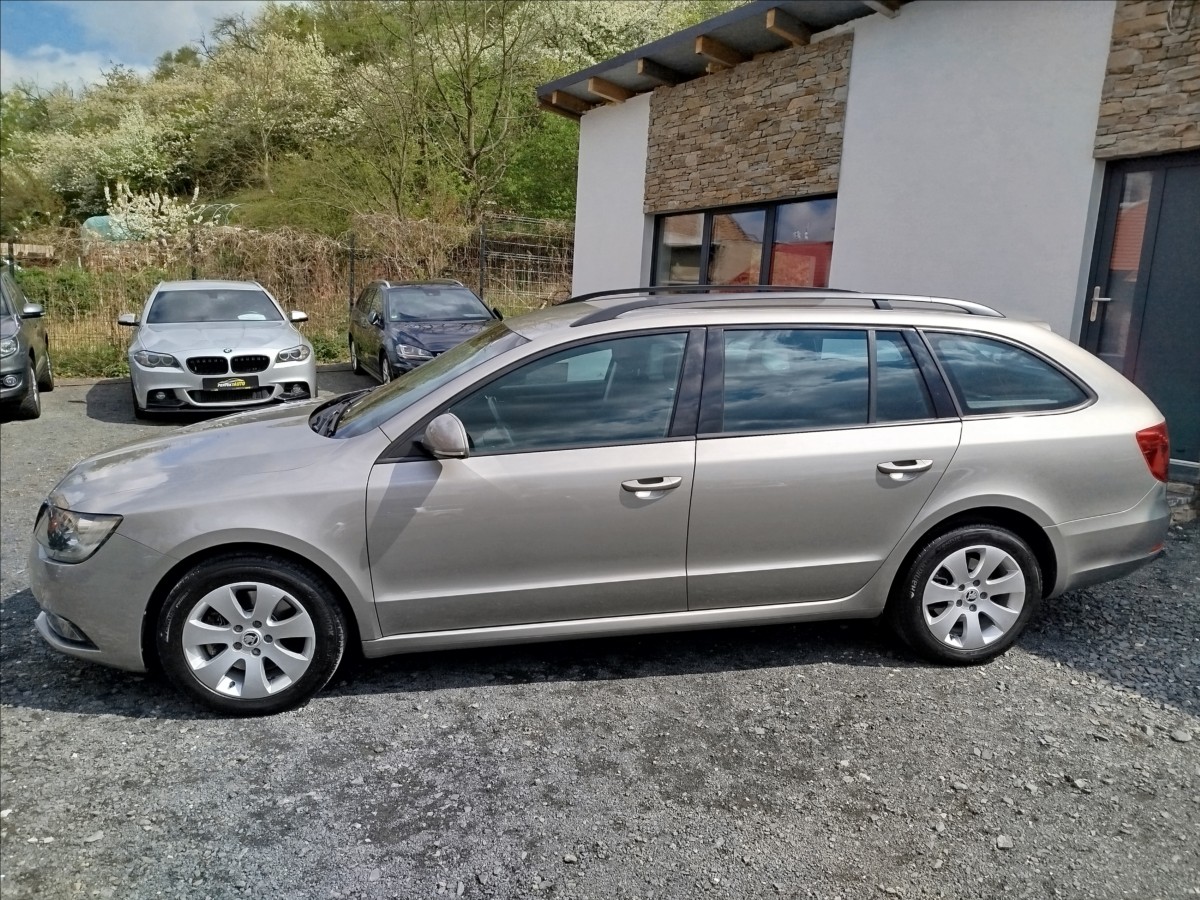 skoda-superb-2-0-tdi-103-kw-facelift - 2