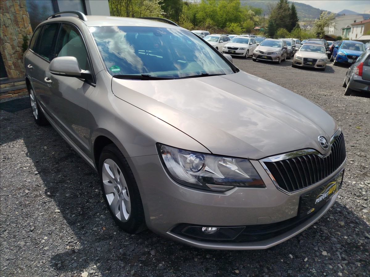 skoda-superb-2-0-tdi-103-kw-facelift - 8