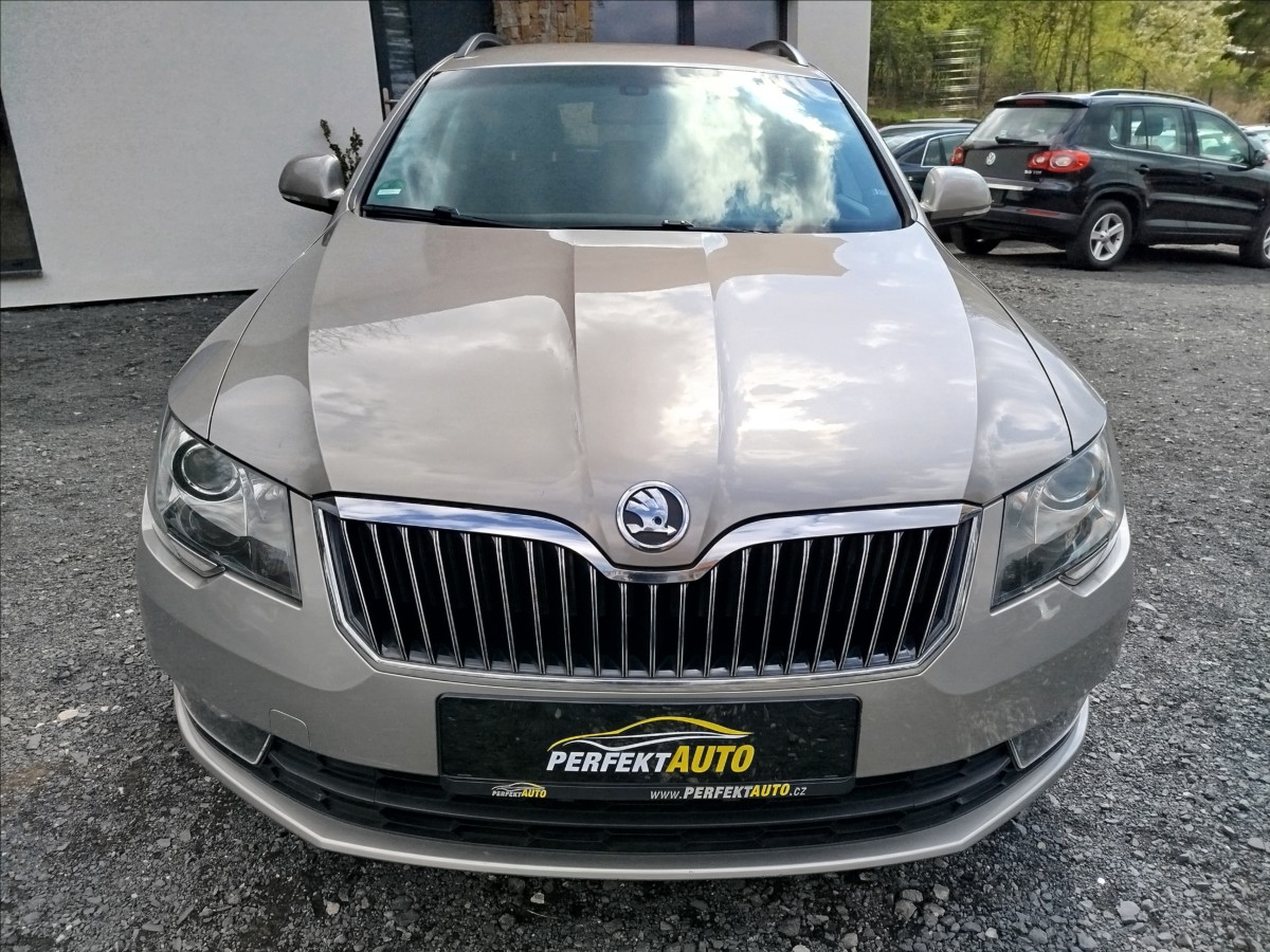 skoda-superb-2-0-tdi-103-kw-facelift - 9