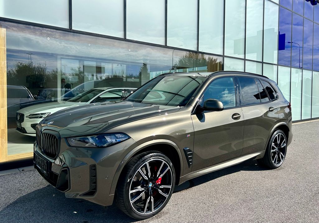 BMW X5 BMW X5 30dx Vzduch Nezávislé T