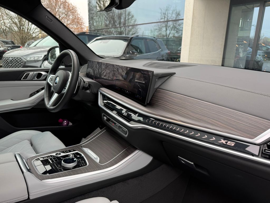 bmw-x5-xdrive-50e-el-tazne-top - 8