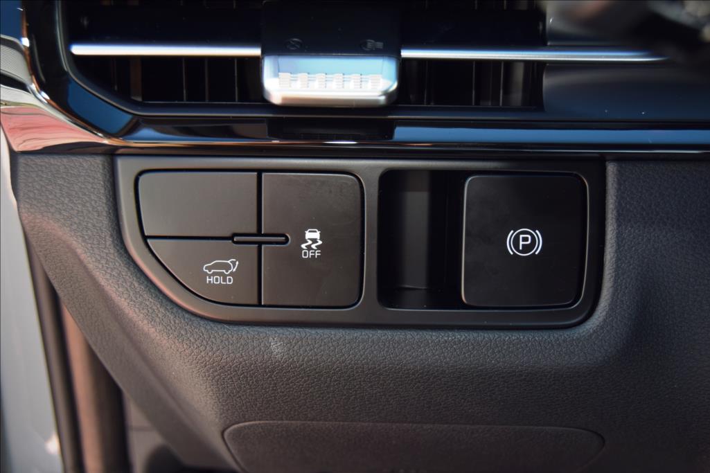 kia-sportage-1-6-tgdi-7dct-top - 9