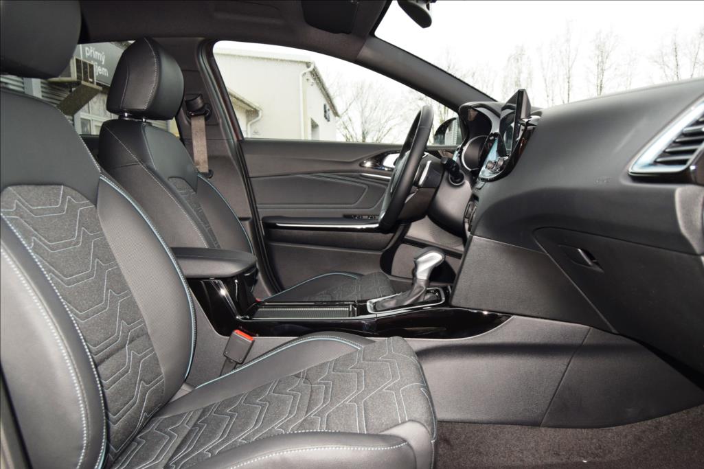 kia-xceed-1-6-tgdi-7dct-steel-edition - 3