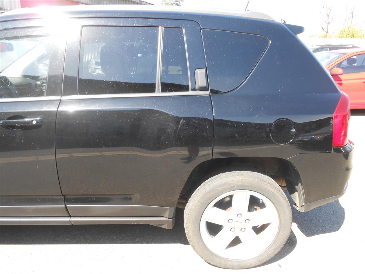 jeep-compass-2-2-crd-4x4-120kw - 8