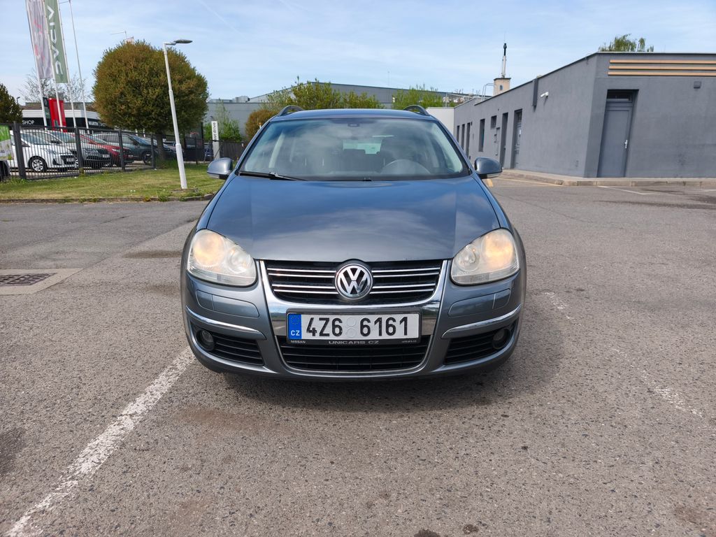 volkswagen-golf-2-0-tdi-103kw - 1