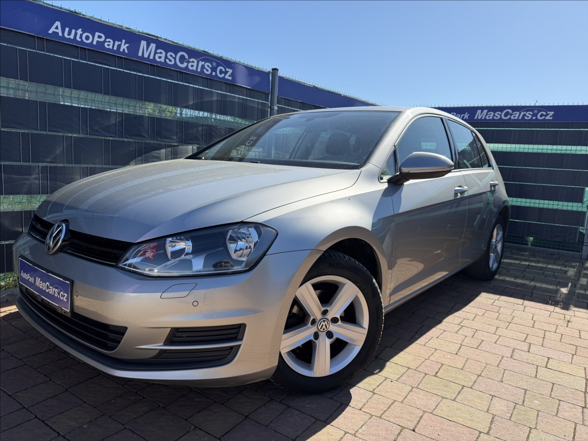 Volkswagen Golf VII 1.2 TSI Comfortline