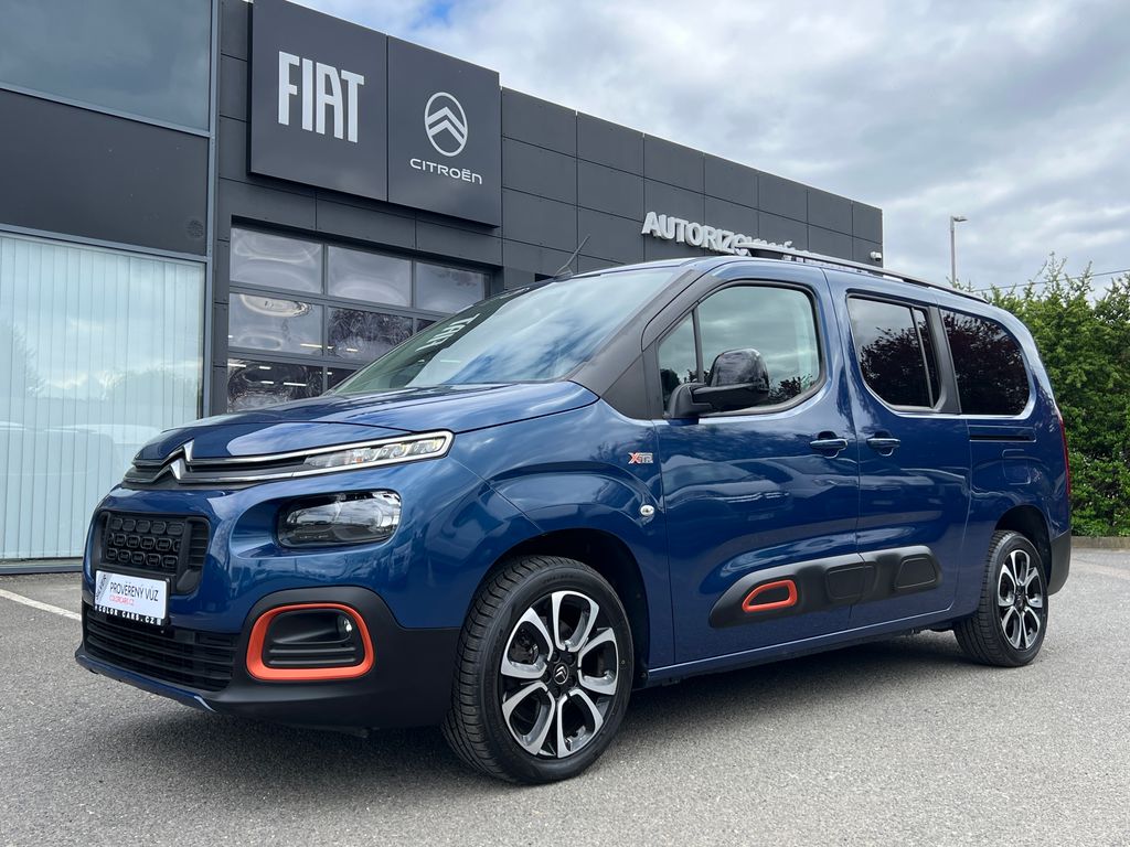 Citroën Berlingo 1.5 130k XL 7MÍST ZÁRUKA SERVI