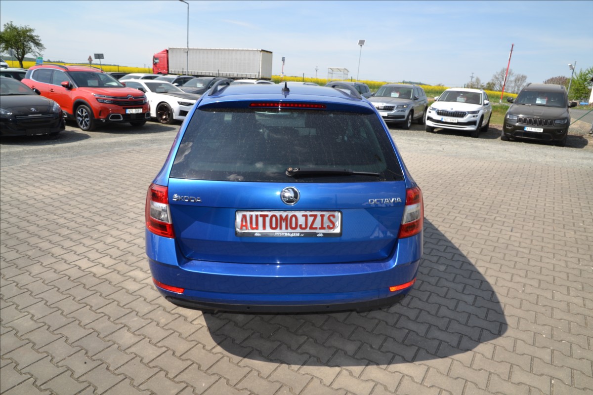 skoda-octavia-1-6-tdi-digiklima-cr-nova-stk-iii - 9