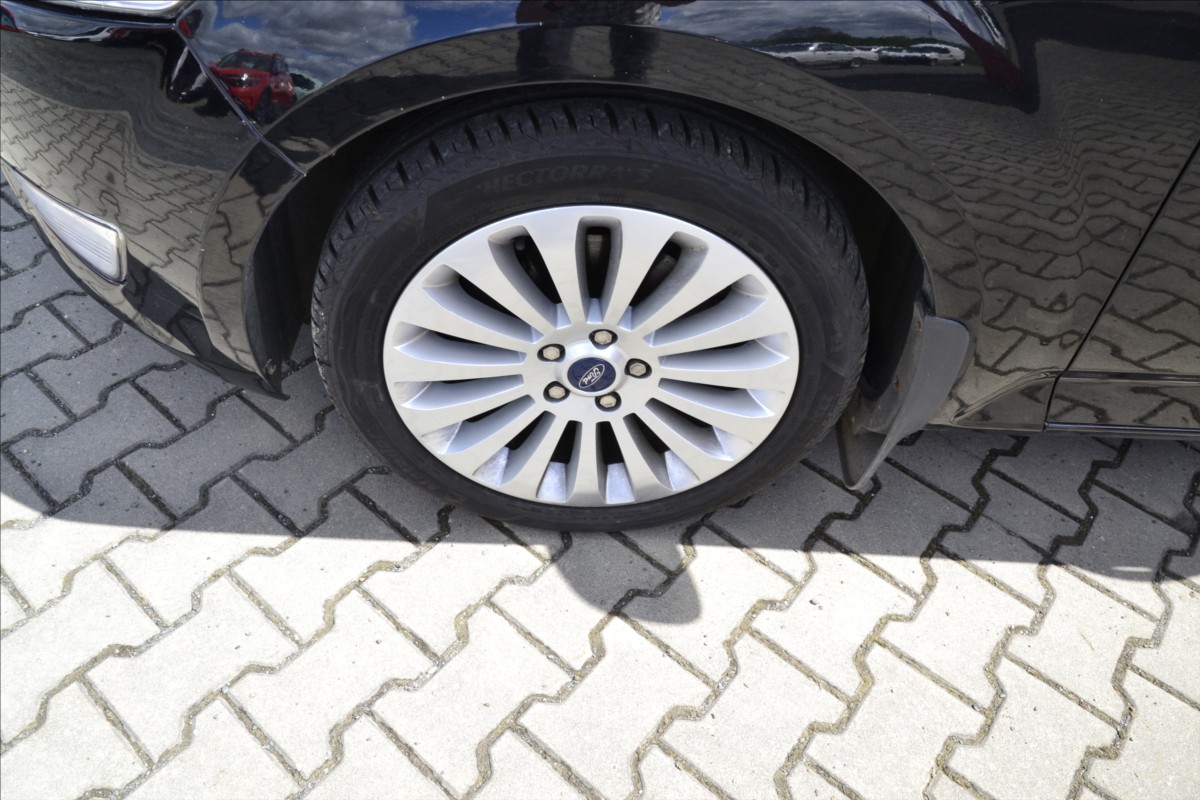ford-mondeo-2-0-tdci-digiklima-tempomat-nova-stk-rozvody - 4