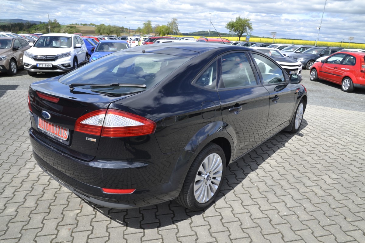 ford-mondeo-2-0-tdci-digiklima-tempomat-nova-stk-rozvody - 9