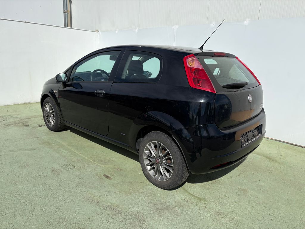 fiat-punto-1-4i-57kw-klima - 3
