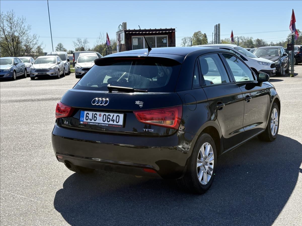 audi-a1-1-2-tfsi-63kw-5dveri-klima-alu - 1