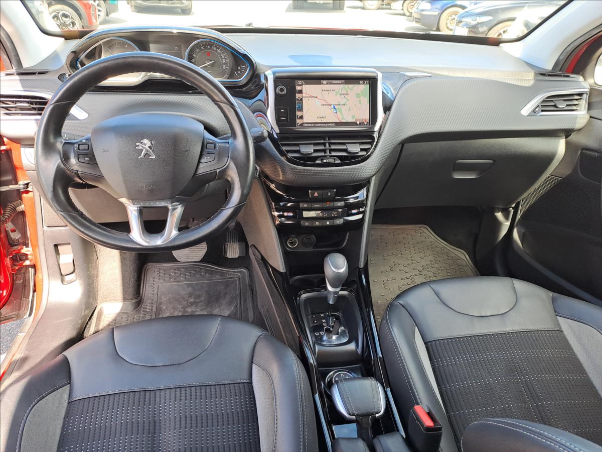 peugeot-2008-1-2-puretech-1-majitel-koup-cz - 8