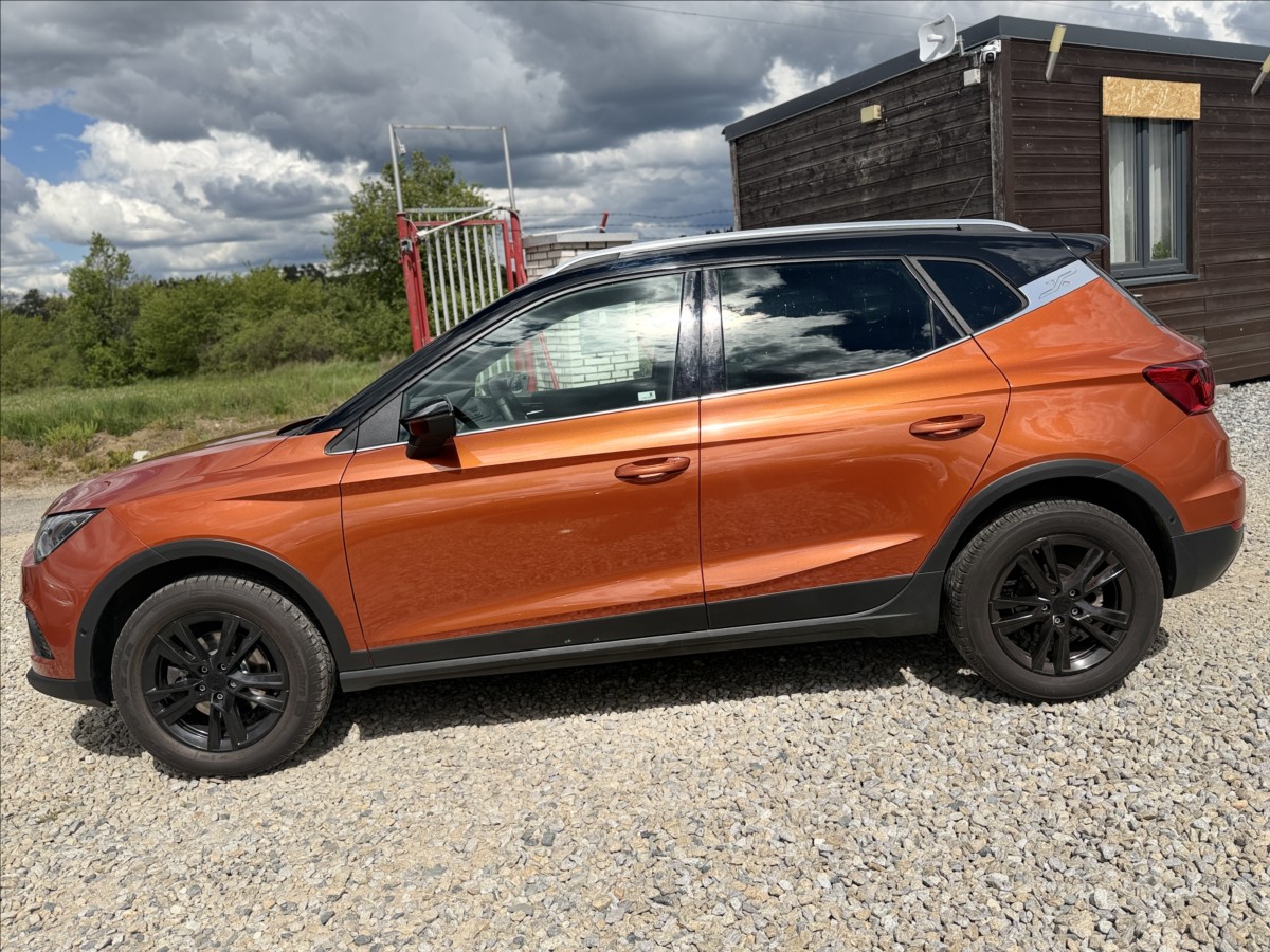 seat-arona-1-5-fr-tsi-37-000km-navigace - 7
