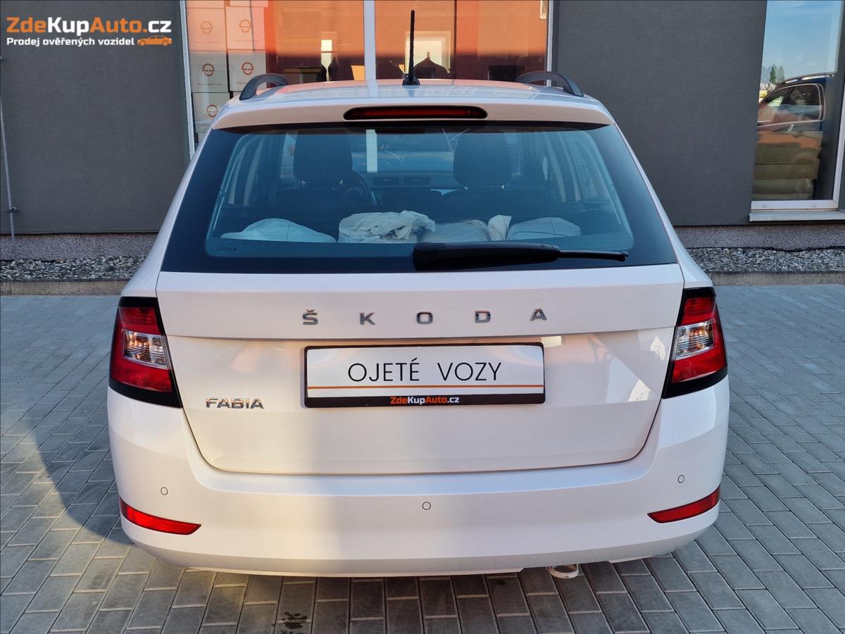 skoda-fabia-1-0-tsi-ambition-cr-1-majitel - 8