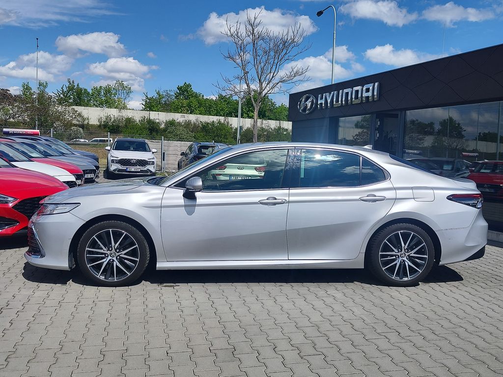toyota-camry-2-5-hev-160kw-executive-e-cvt - 7