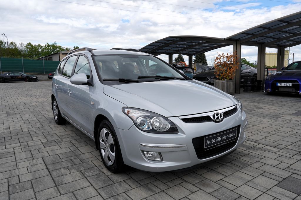 hyundai-i30-i30-1-6-crdi-16v-90-ps-cr - 7