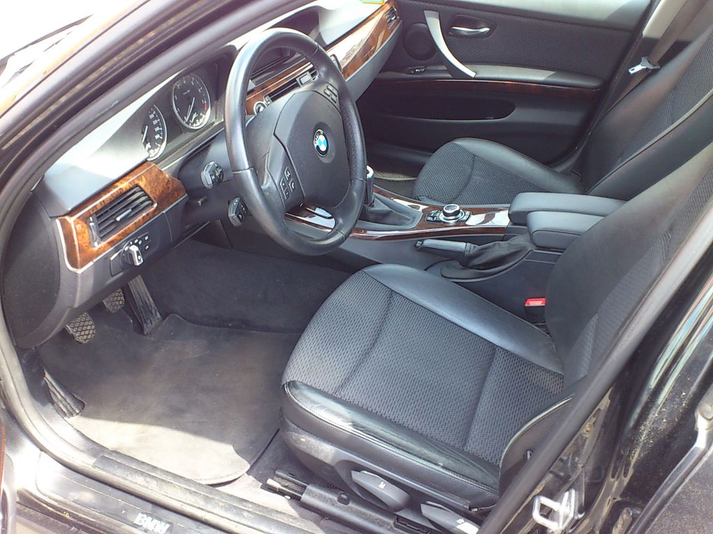 bmw-rada-3-e91-2-0i-125kw-combi - 8