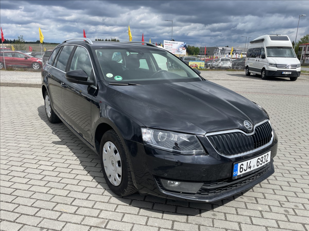 skoda-octavia-2-0-tdi-110kw-dsg-style-led-xenon-2maj - 5