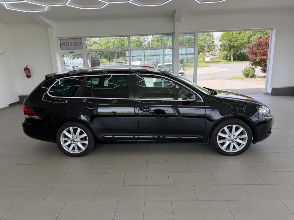 volkswagen-golf-2-0-tdi-digi-klima - 3