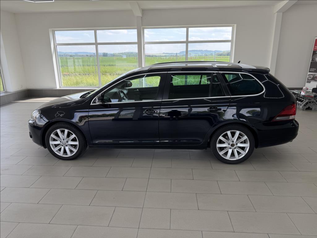 volkswagen-golf-2-0-tdi-digi-klima - 7