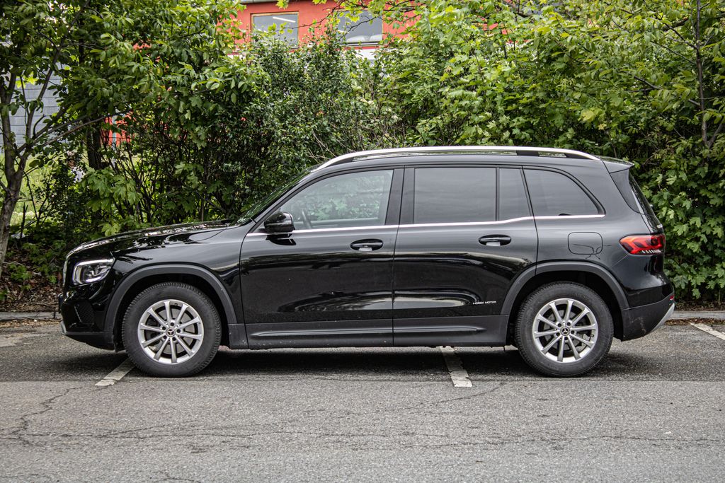 mercedes-benz-glb - 7