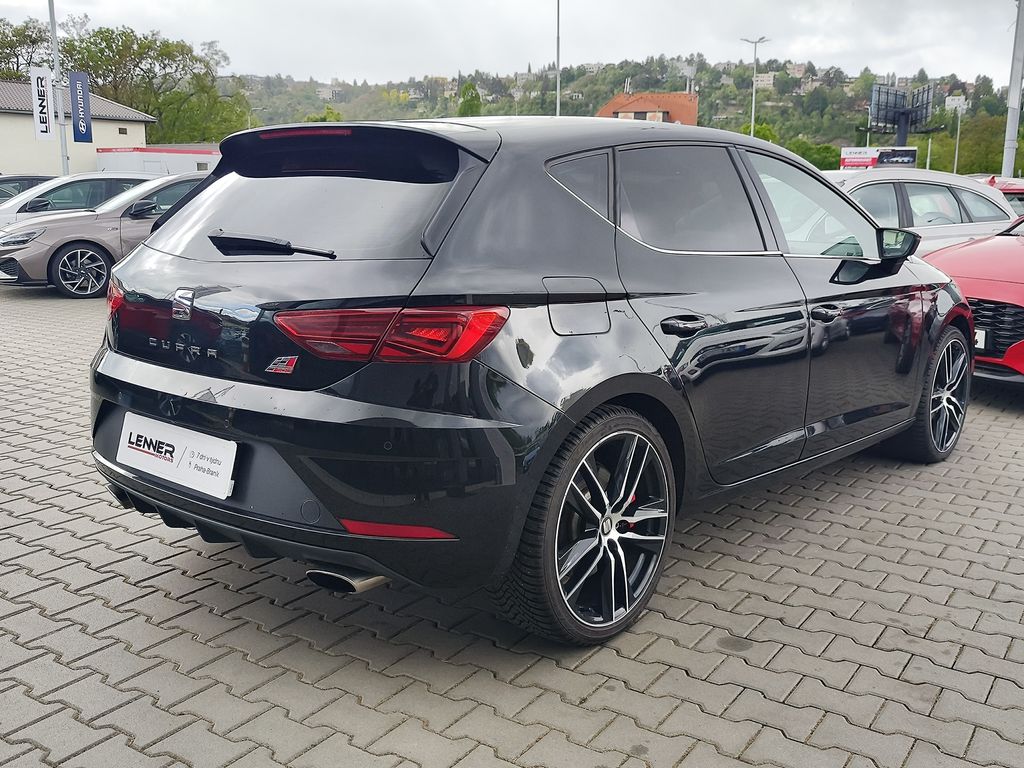 seat-leon-2-0-tsi-221kw-cupra-dsg - 4