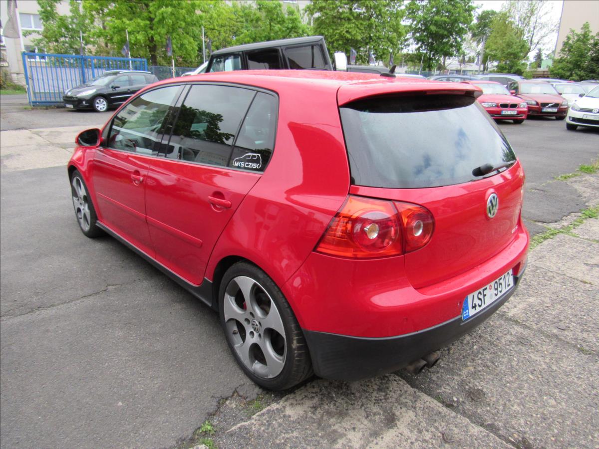 volkswagen-golf-2-0-tfsi-147kw-gti - 3