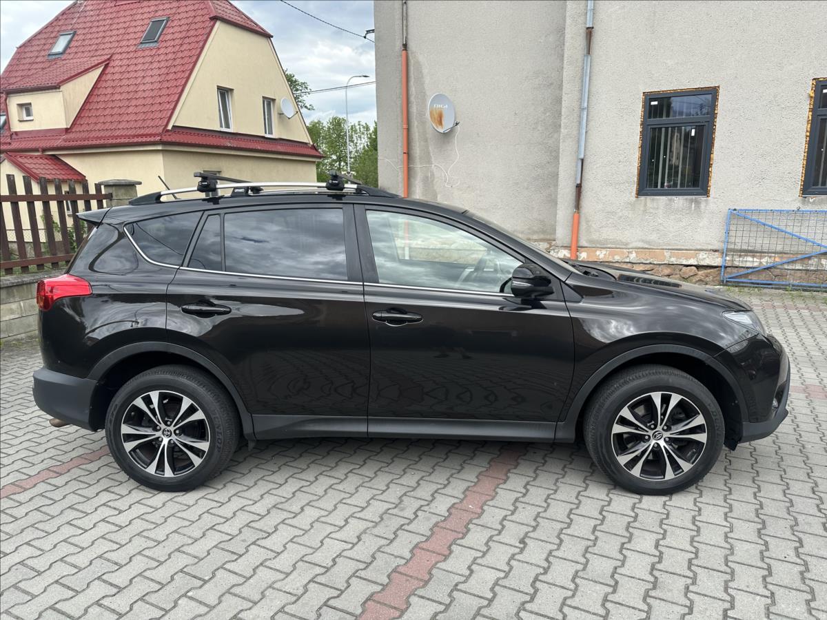 toyota-rav4-2-0-4x4-tazne - 1