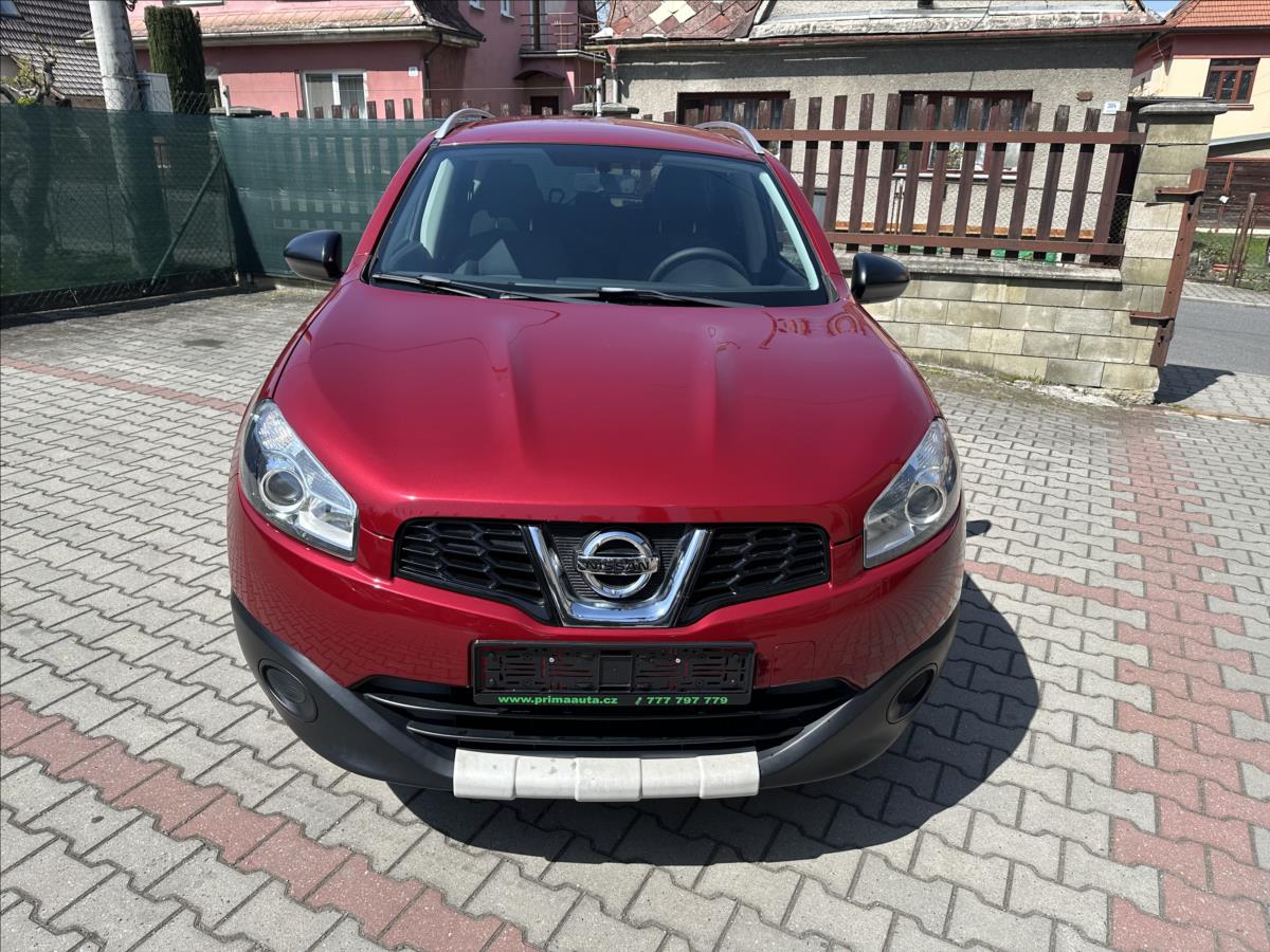 nissan-qashqai-2-0-2-4x4-7-mist - 9