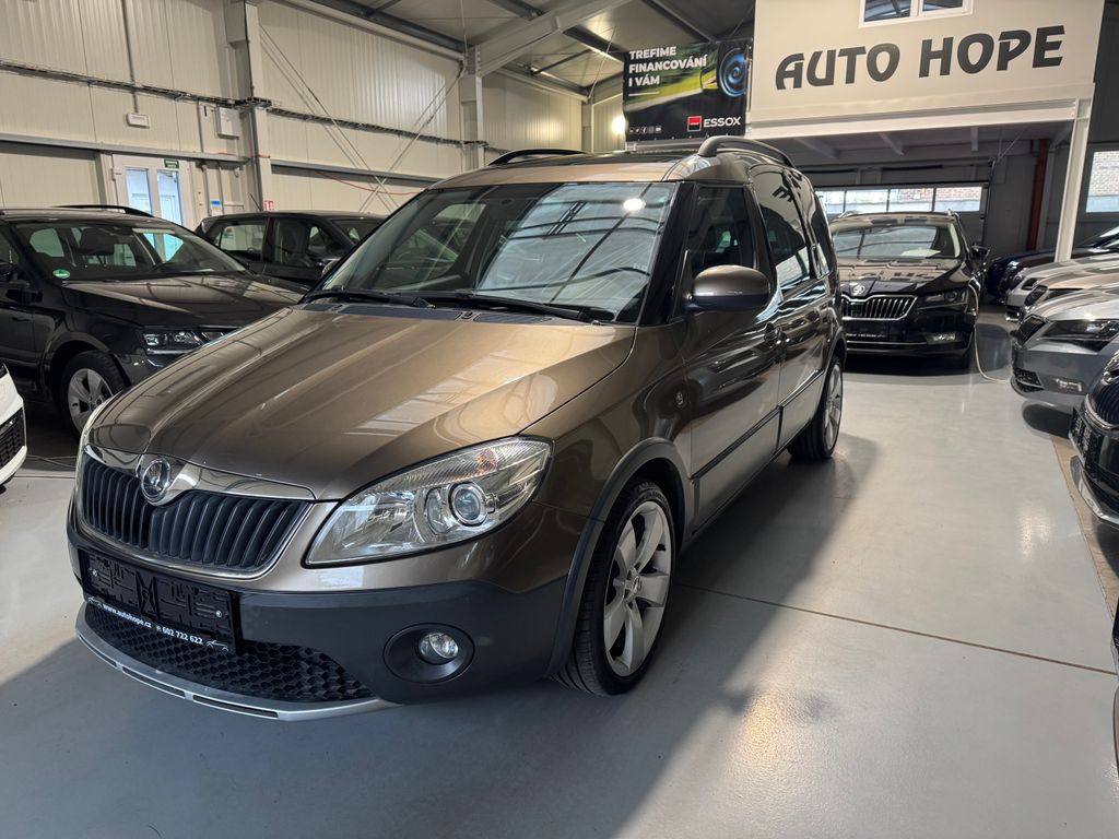 skoda-roomster-1-2-tsi-scout - 2