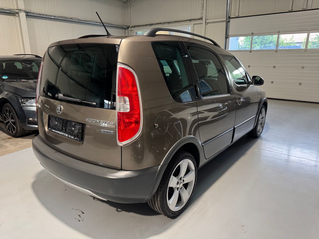 skoda-roomster-1-2-tsi-scout - 5