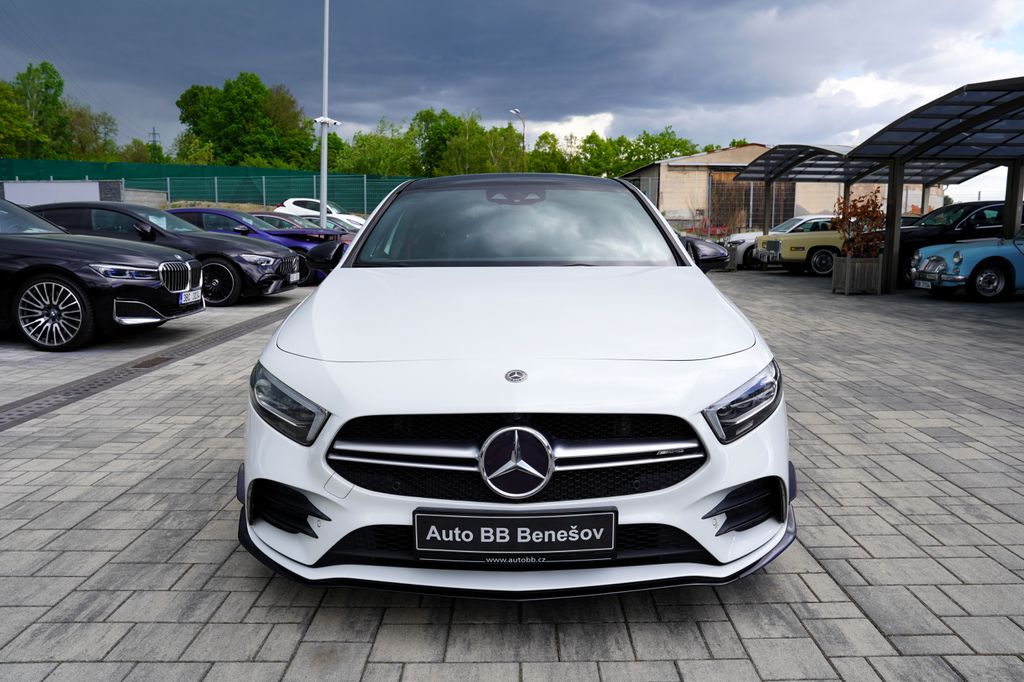 Mercedes-Benz Třídy A A 35 AMG/4Matic/310PS/ČR
