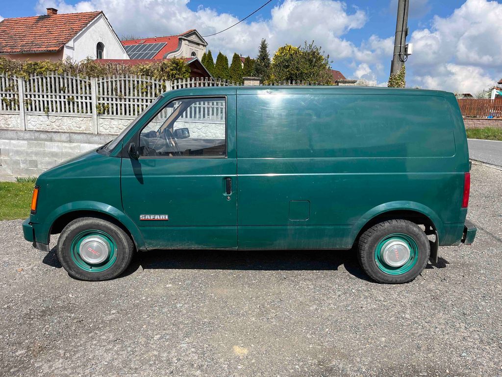 gmc-safari-4-3-116kw - 1